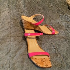 Stuart Weizmann ALEENA 50 WEDGE SANDAL….Pink Patent leather Size 8.5